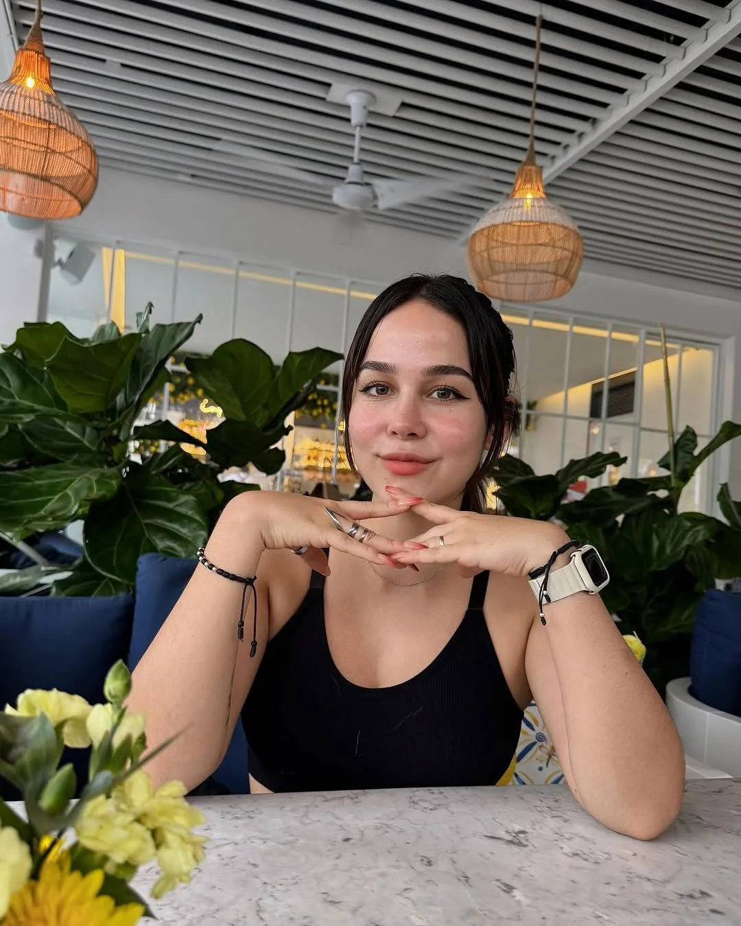 Miss Bella Angel - Escort Folkestone